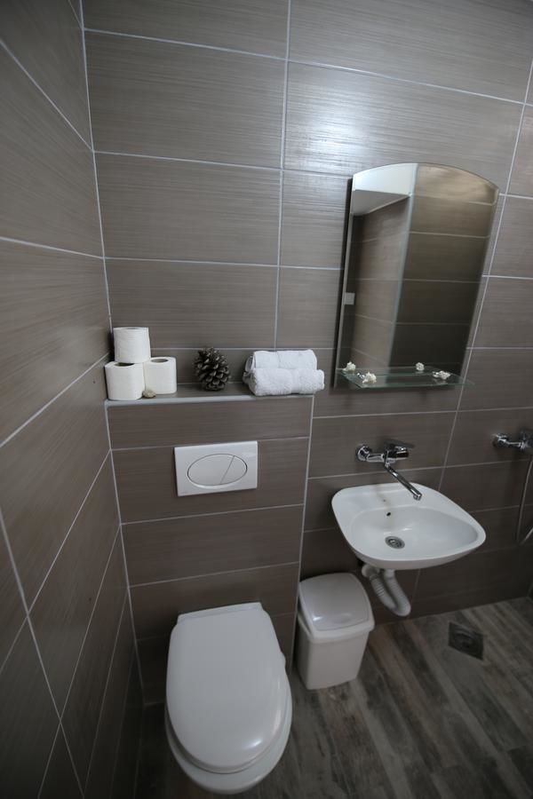 Апартаменты Apartments Aria Midžorove Kuće-21