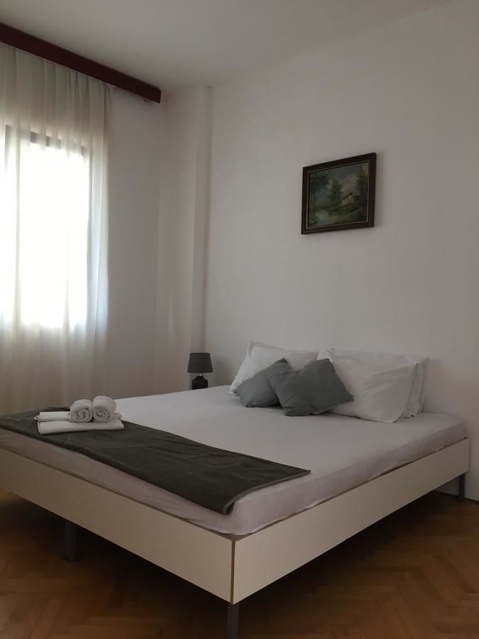 Апартаменты Apartments Aria Midžorove Kuće-24